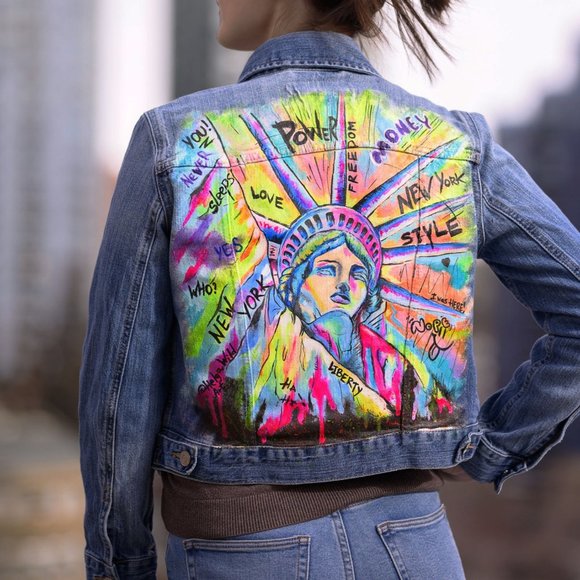Vintage Denim Jacket New York Women's M Size Hand Painted Art - Picture 3 of 6